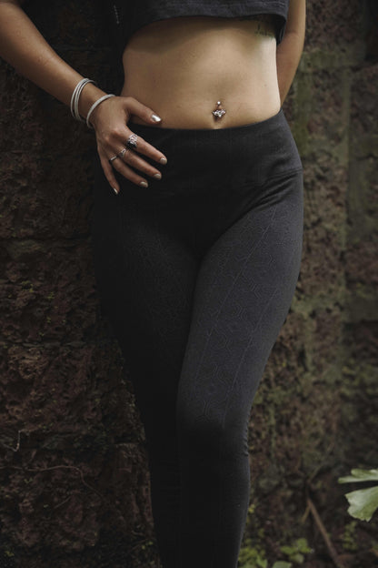 Magma Codex Legging